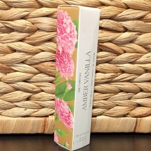 Amber Vanilla Fragrance Travel Spray NEW IN BOX